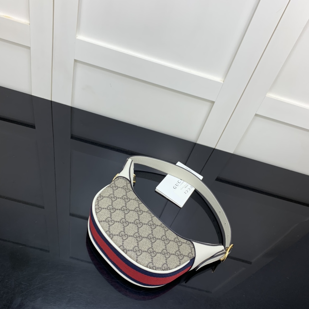 Gucci Hobo Bags